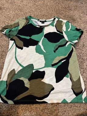 Sanctuary Green and Black Abstract Floral Short Sleeve Tee